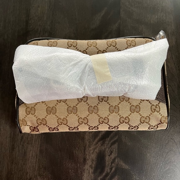 GG Canvas Waist Bag - Picture 3 of 11